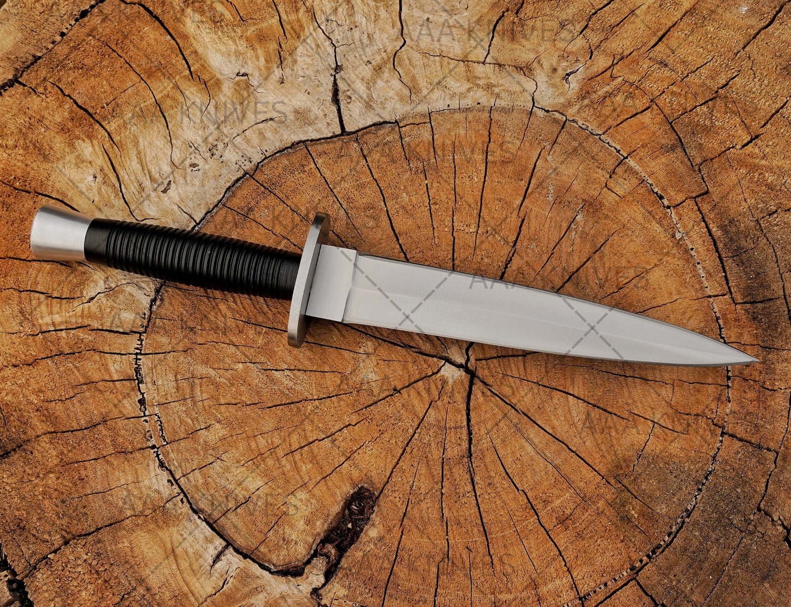 Custom handmade double edge dagger