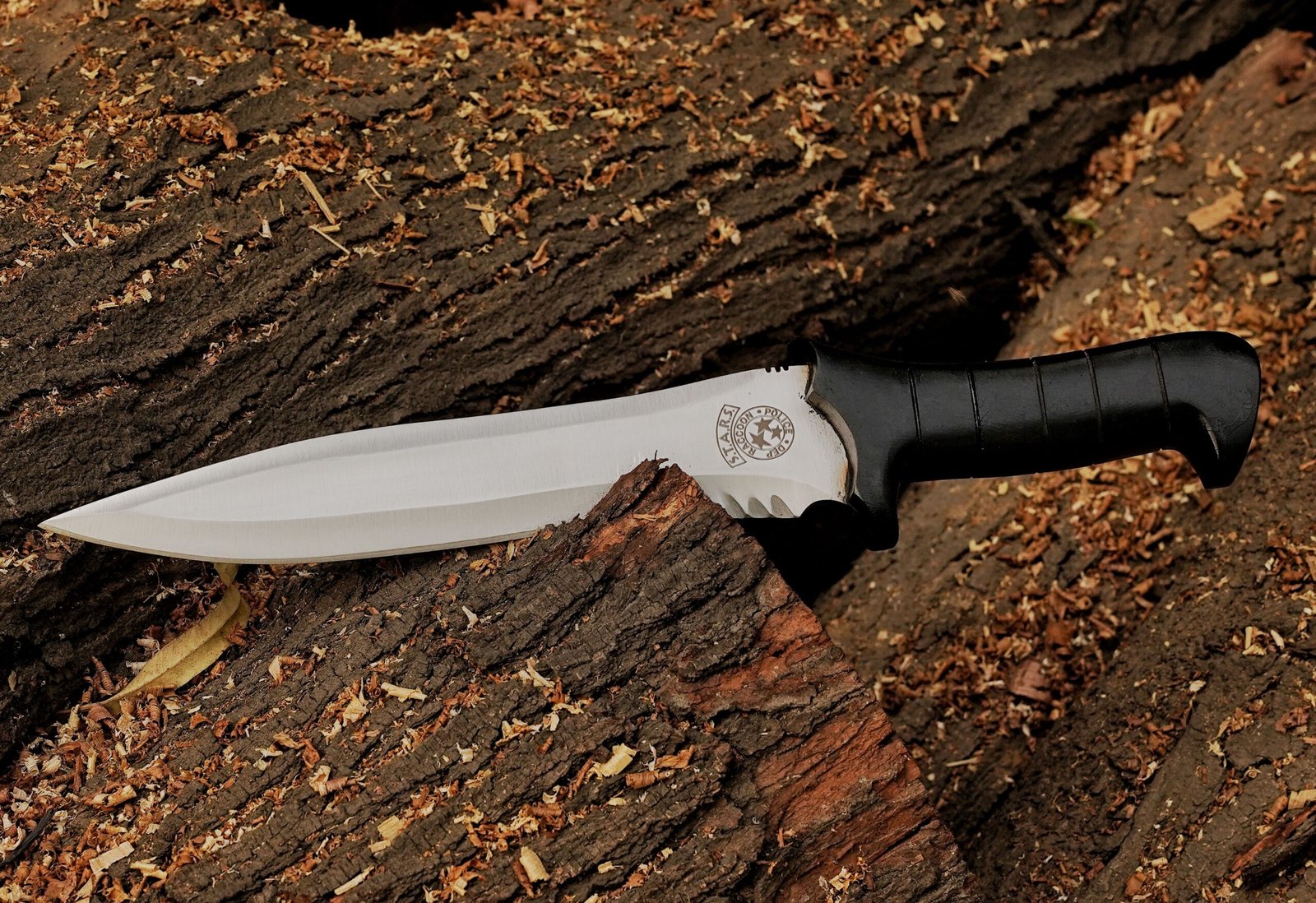 Resident Evil 4 Leon Kennedy replica knife handmade