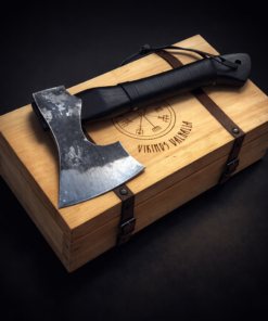 Outdoor hunting hatchet